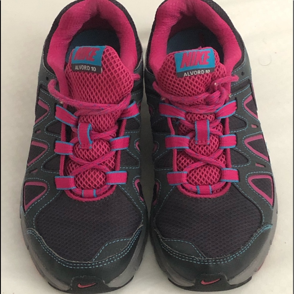 Nike Air Alvord 10 Women's Size 6.5 Gray Pink Running Shoes #512038-005